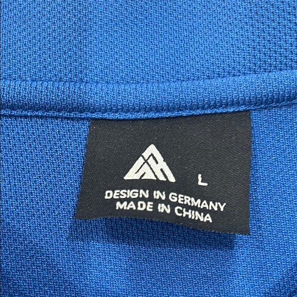 Never Worn Men's Blue Golf Shirt, Moisture Wicking NWOT - Picture 2 of 9